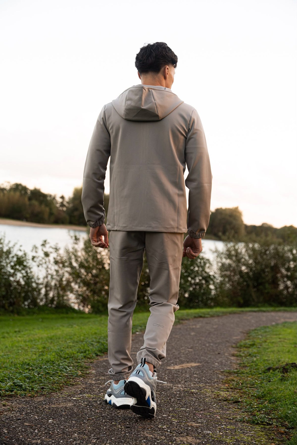 Tech Suit grey