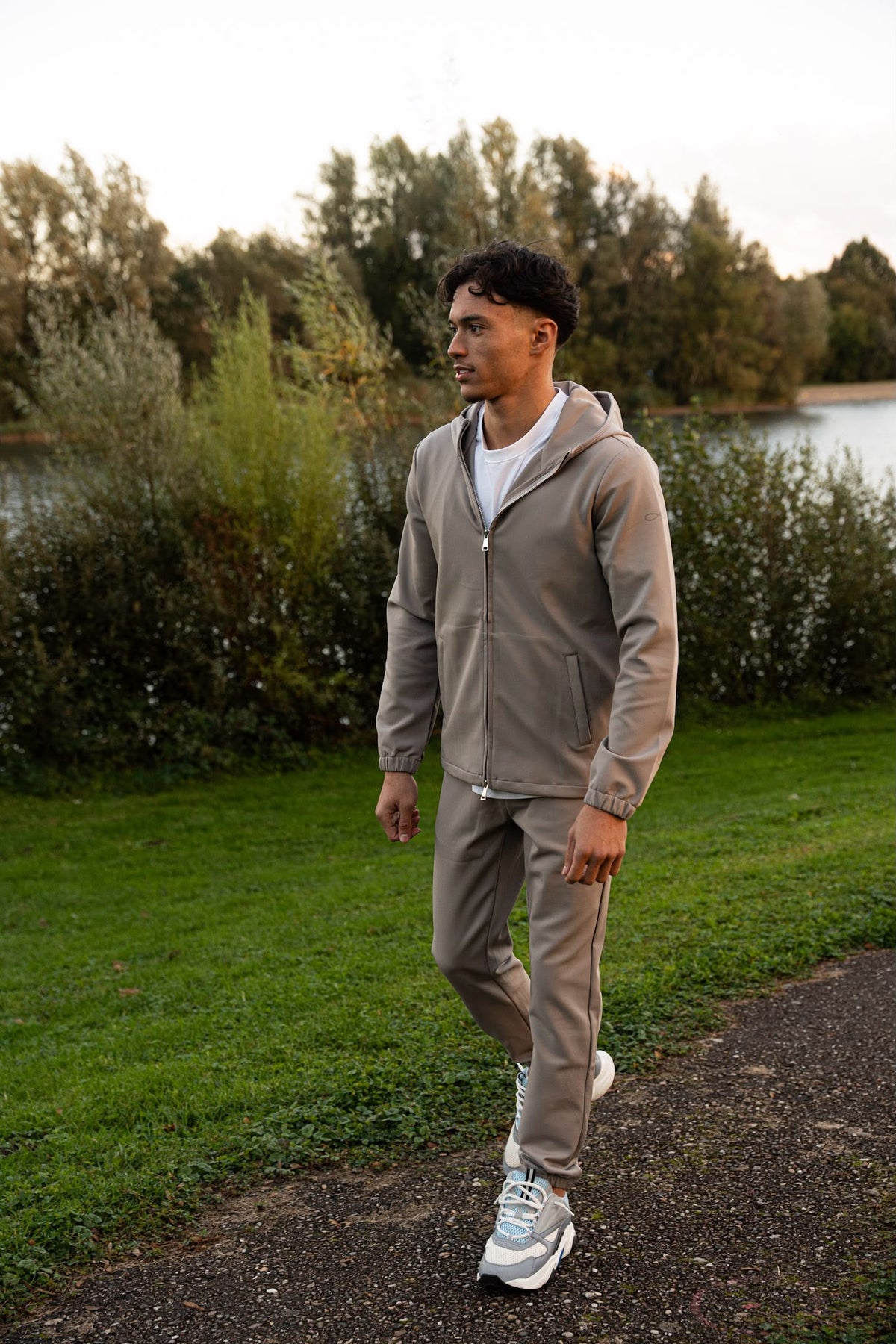 Tech Suit grey